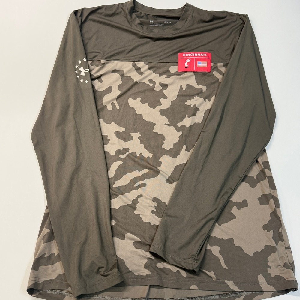 Under Armour Men Large Cincinnati Camo Long Sleeve Shirt